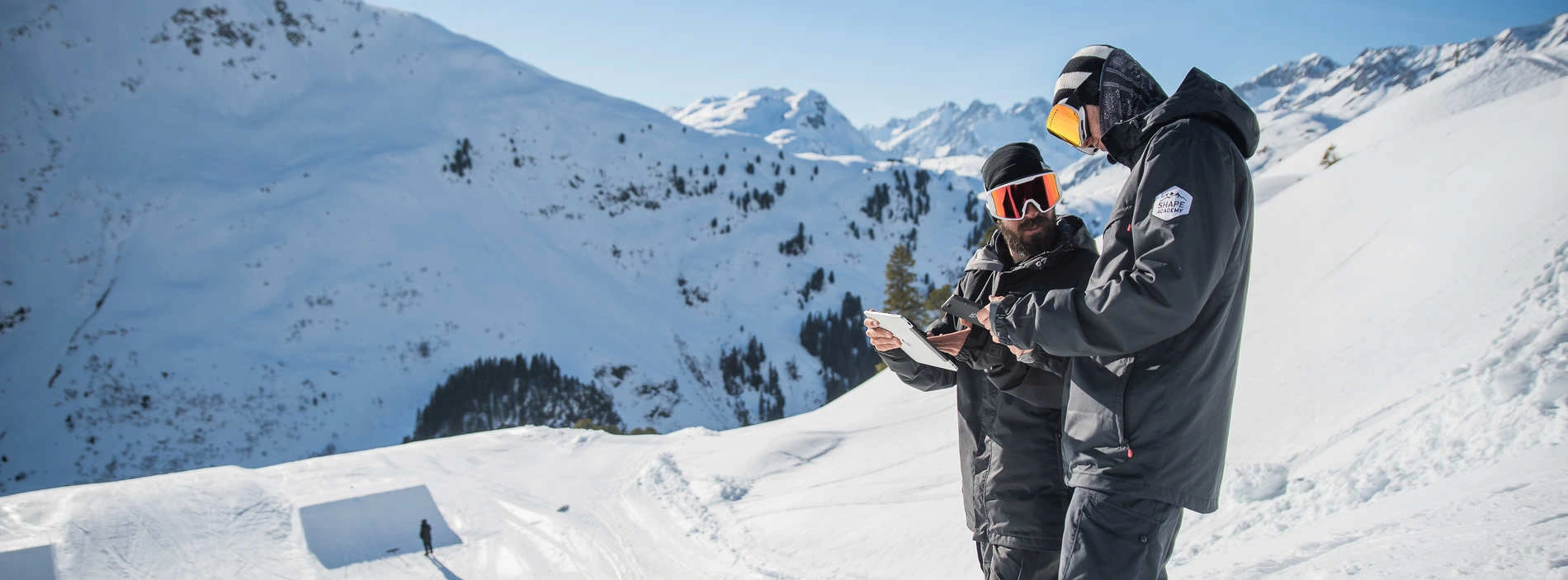 Technischer Leiter bei der Planung